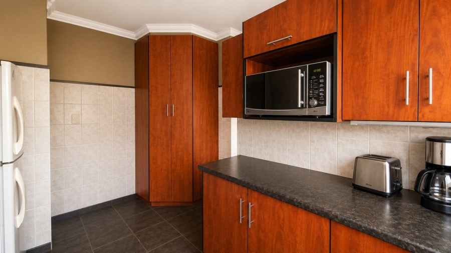 4 Bedroom Property for Sale in Flamwood North West